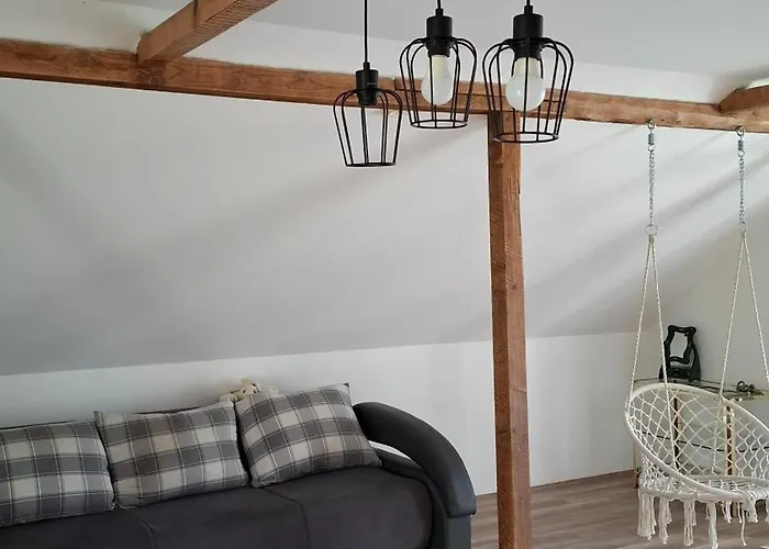 Maki Village Near Siemens * Bukorovac