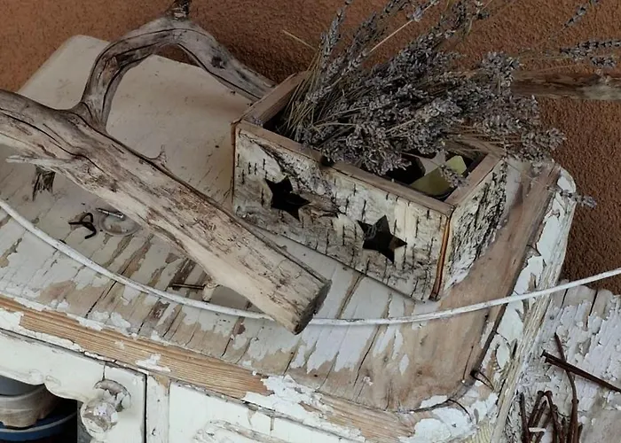 Willa Maki Village Near Siemens *