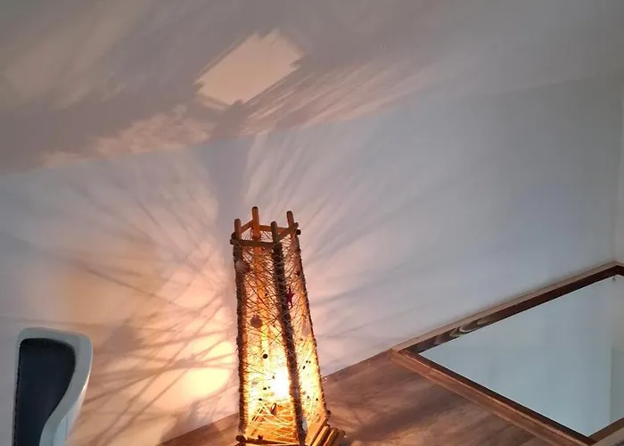 Maki Village Near Siemens * Bukorovac